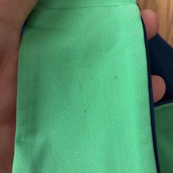 Fabletics Midnight Teal/Spring Leaf Harlow Reversible Medium Impact Sports Bra - Picture 8 of 8